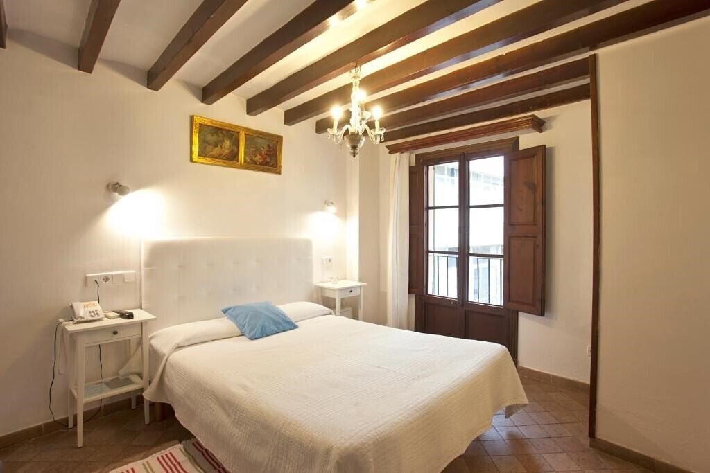 Отель Turismo de Interior Ca Sa Padrina 3*