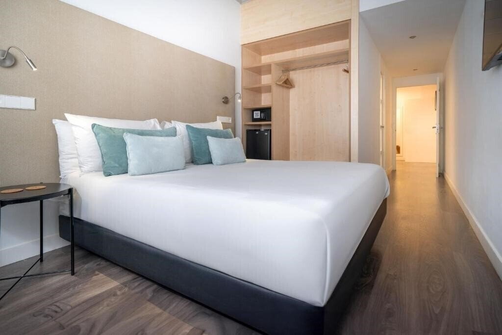 Фото Innside by Melia Palma Center 4*