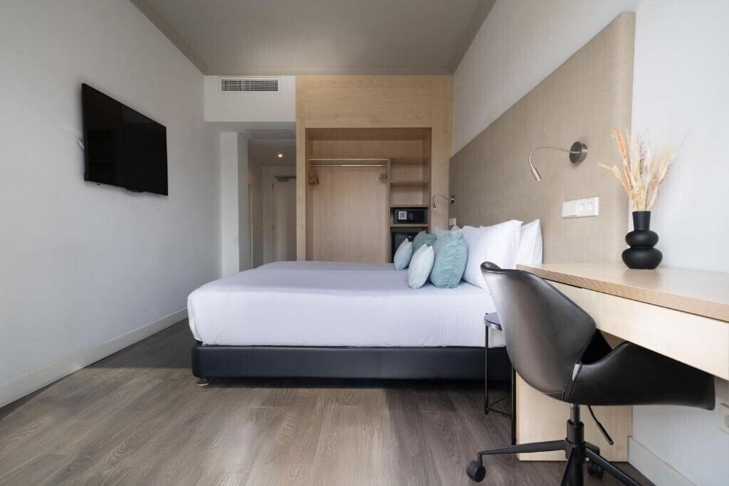 Фотографія Innside by Melia Palma Center 4*