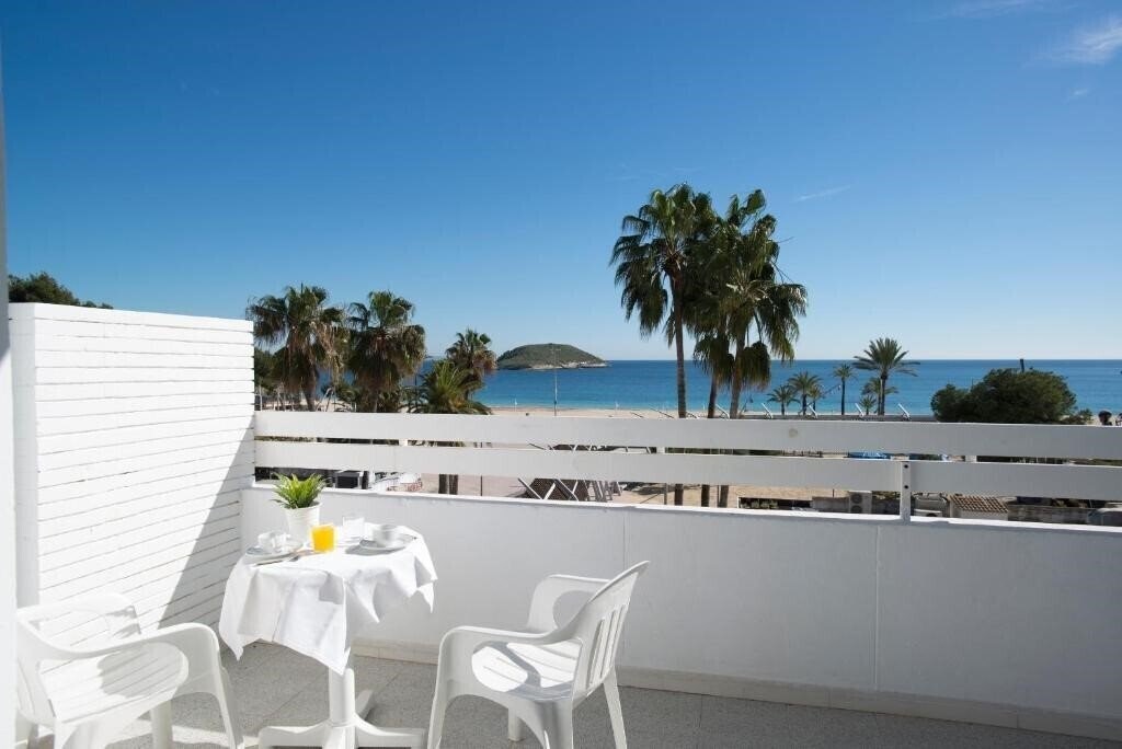 Картинка Magaluf Strip Apartments 2 Keys 2*