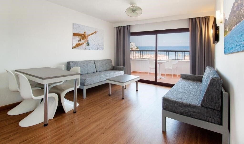 Отель Apartamentos Sol Y Vera 2*