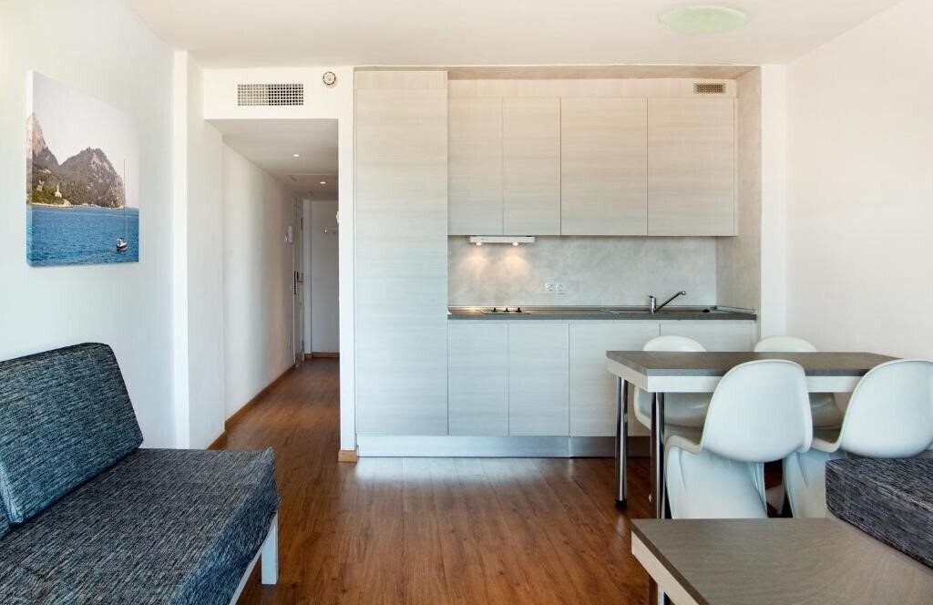 Картинка Apartamentos Sol Y Vera 2*