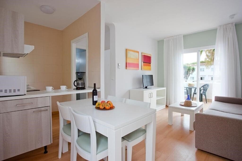 Картинка Apartamentos Vista Alegre Mallorca 2*