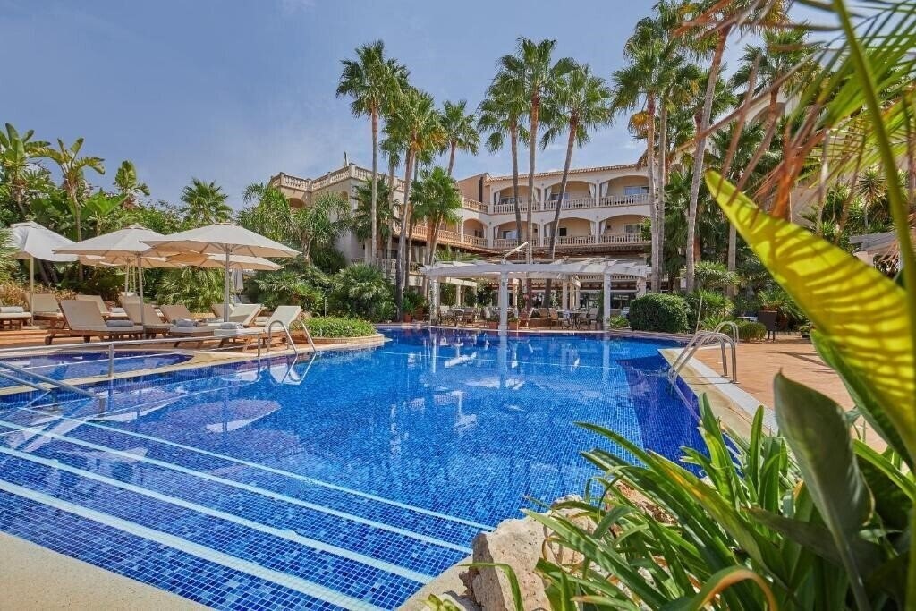 Отель Hotel El Coto 5*