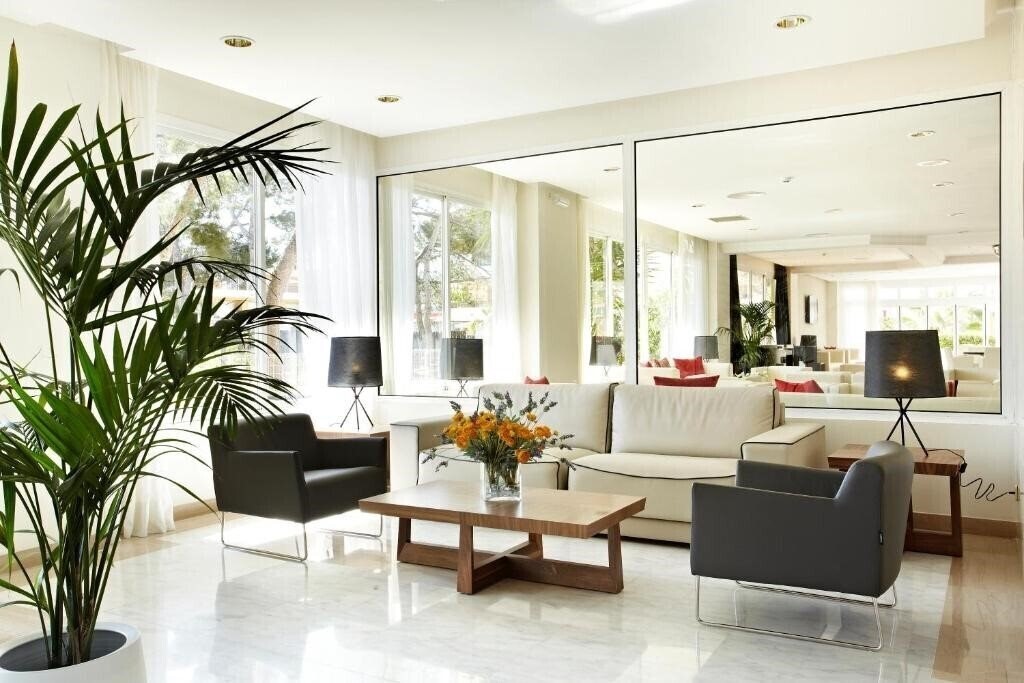 Картинка Grupotel Montecarlo 3*