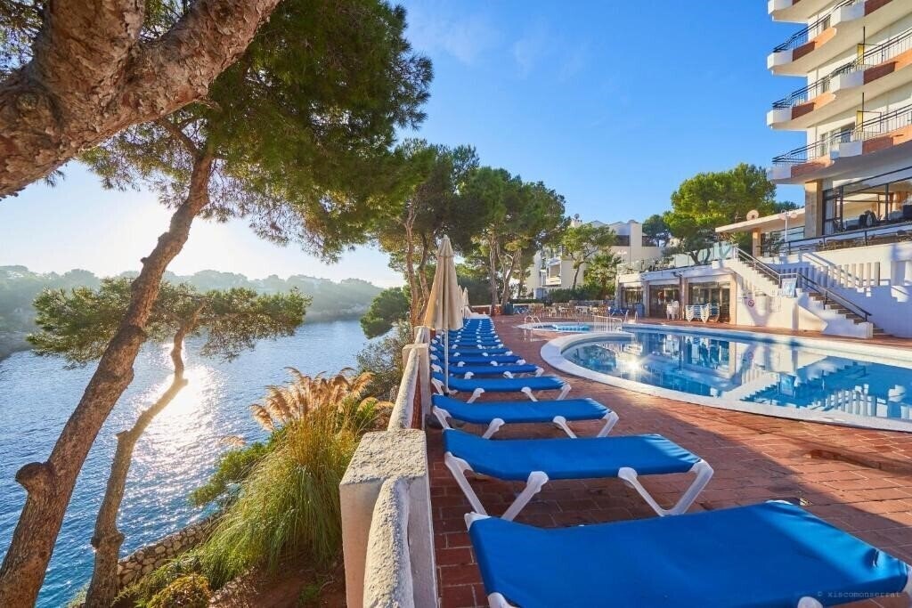 Готель Gavimar Cala Ferrera 3*