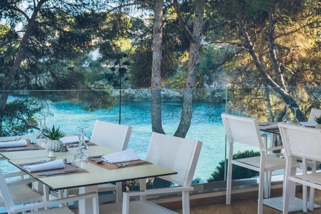 Фото Iberostar Waves Pinos Park 4*