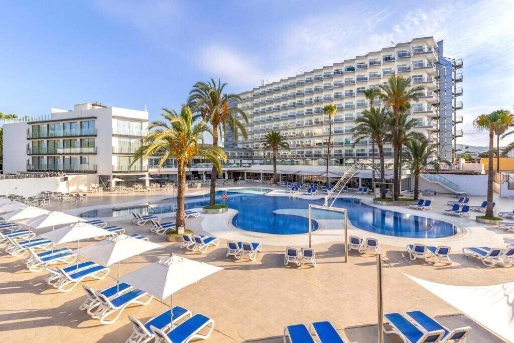 Отель Samos 4*