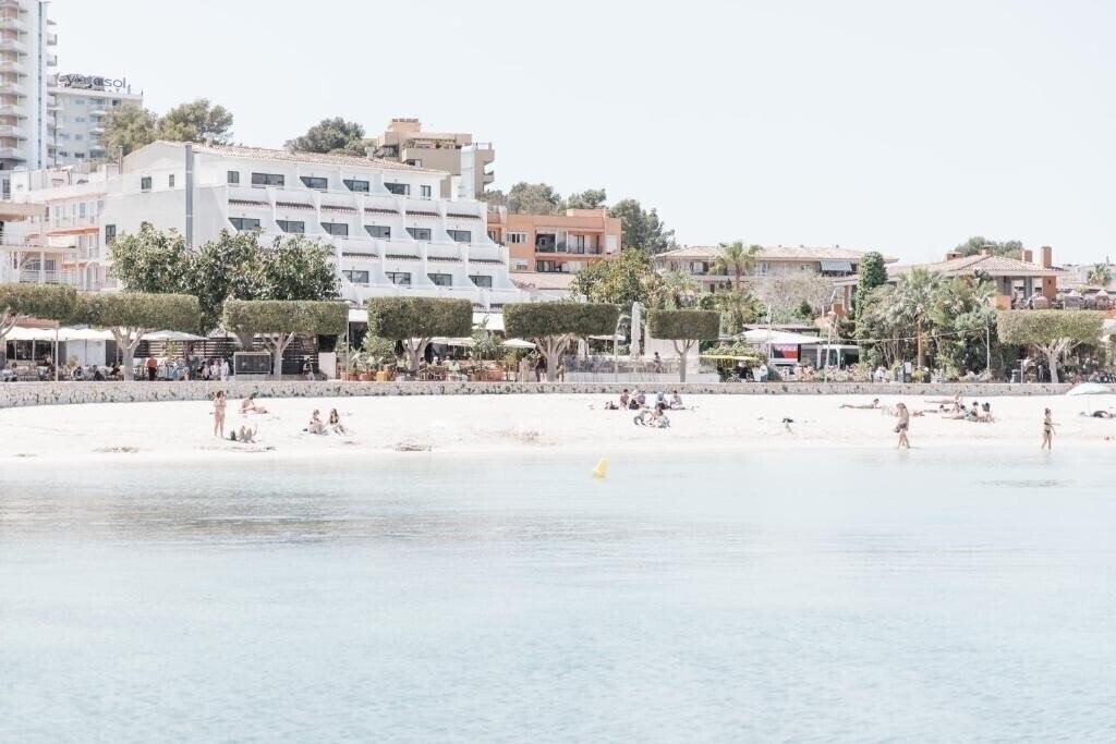 Готель Balear Beach 1*