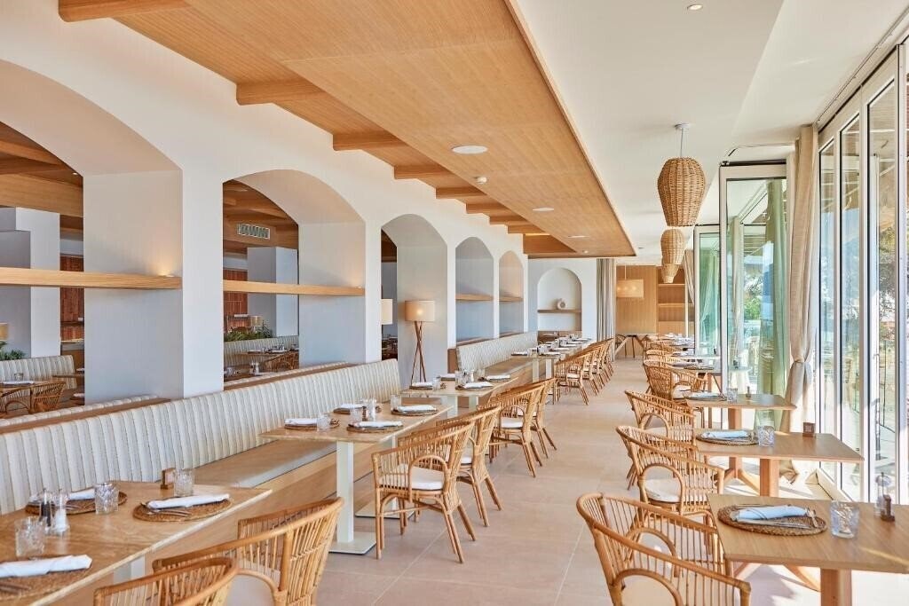 Фотографія Universal Hotel Aquamarin 4*