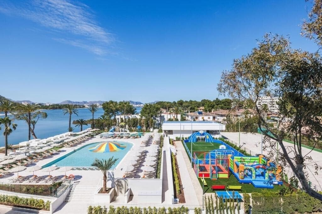 Отель Viva Eden Lago 4*