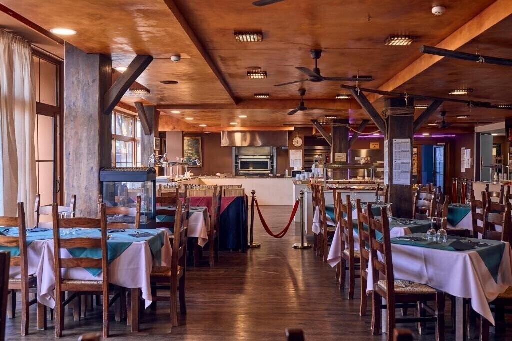Фотографія Apartamentos Pirates Village 3*