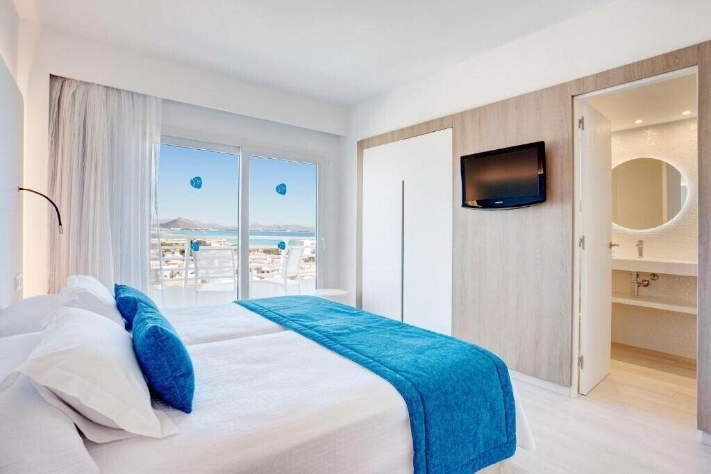 Фото Grupotel Farrutx 3*