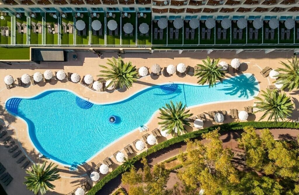 Отель Sol Palmanova 4*
