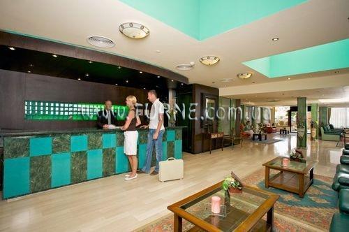 Фотографія Paguera Beach Aparthotel 4*