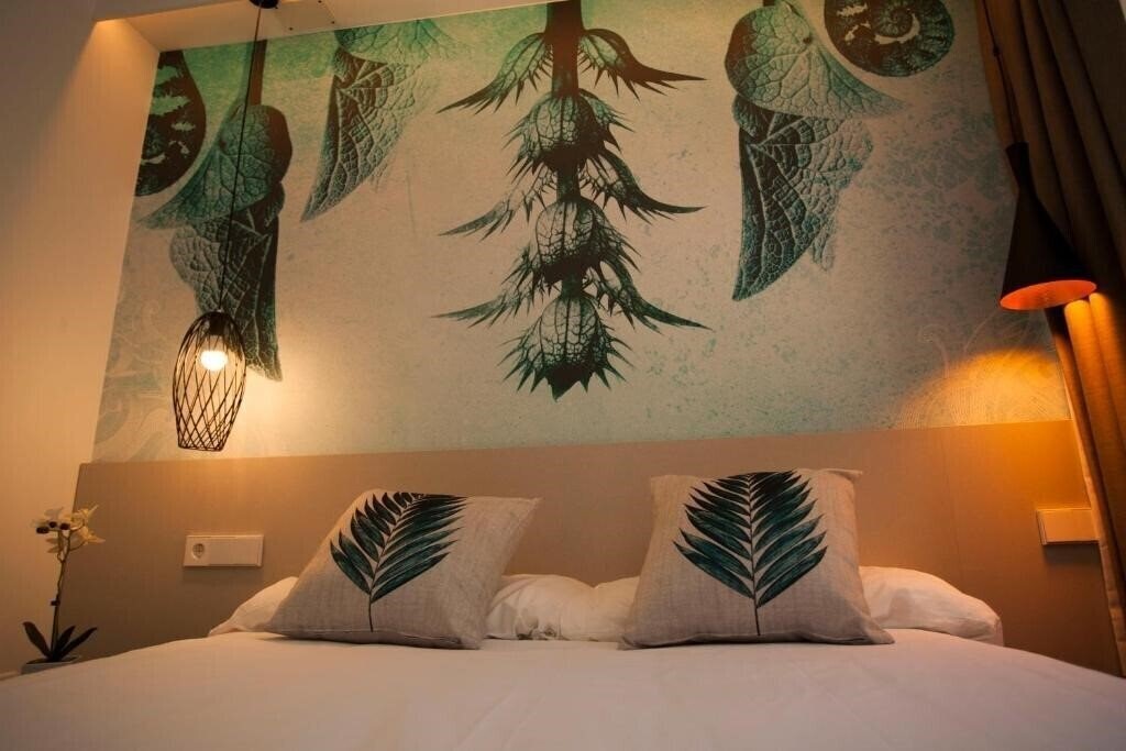 Картинка TORA HOTEL 3*
