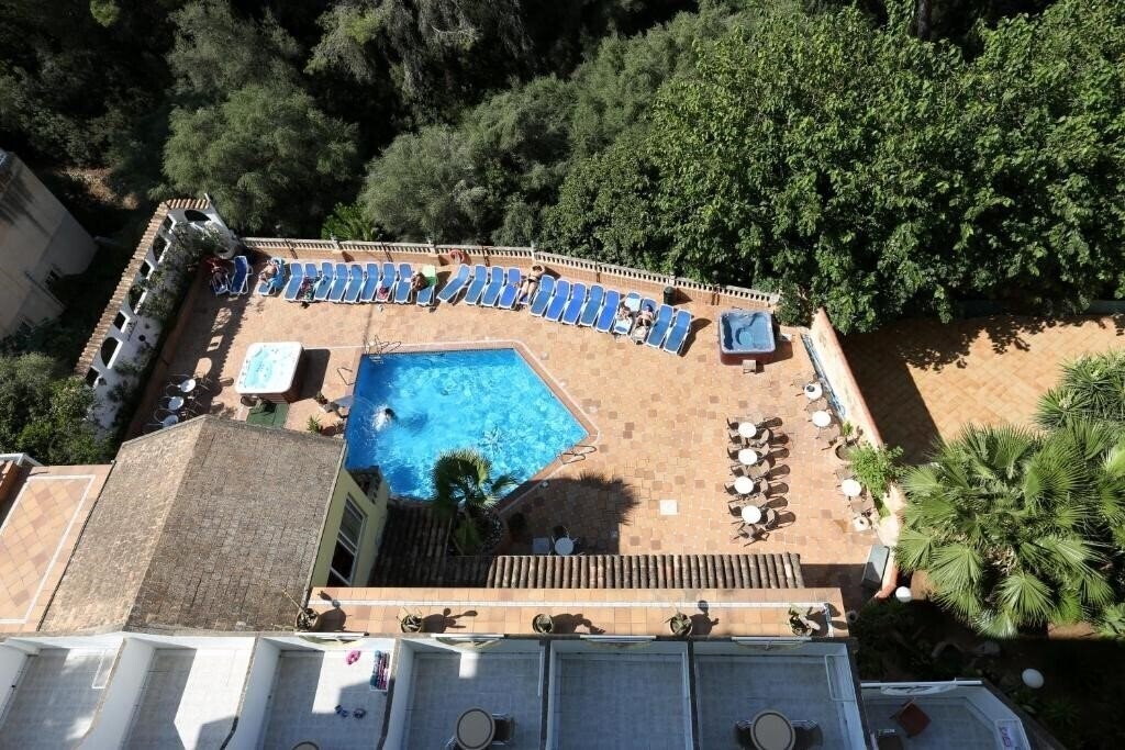 Готель Manaus 3*