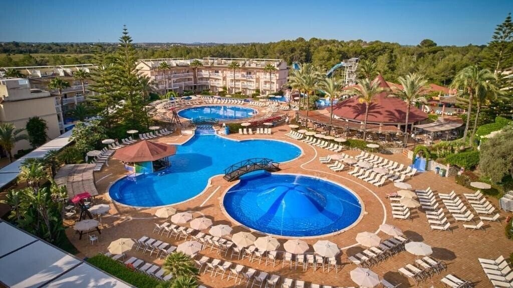 Отель Zafiro Can Picafort 4*