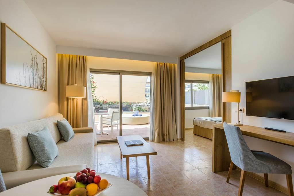 Фотография Zafiro Palmanova & SPA 4*