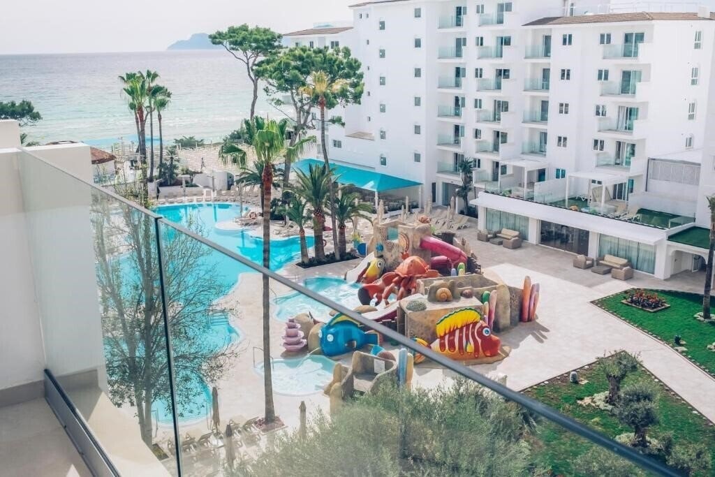 Картинка Iberostar Waves Alcudia Park 4*