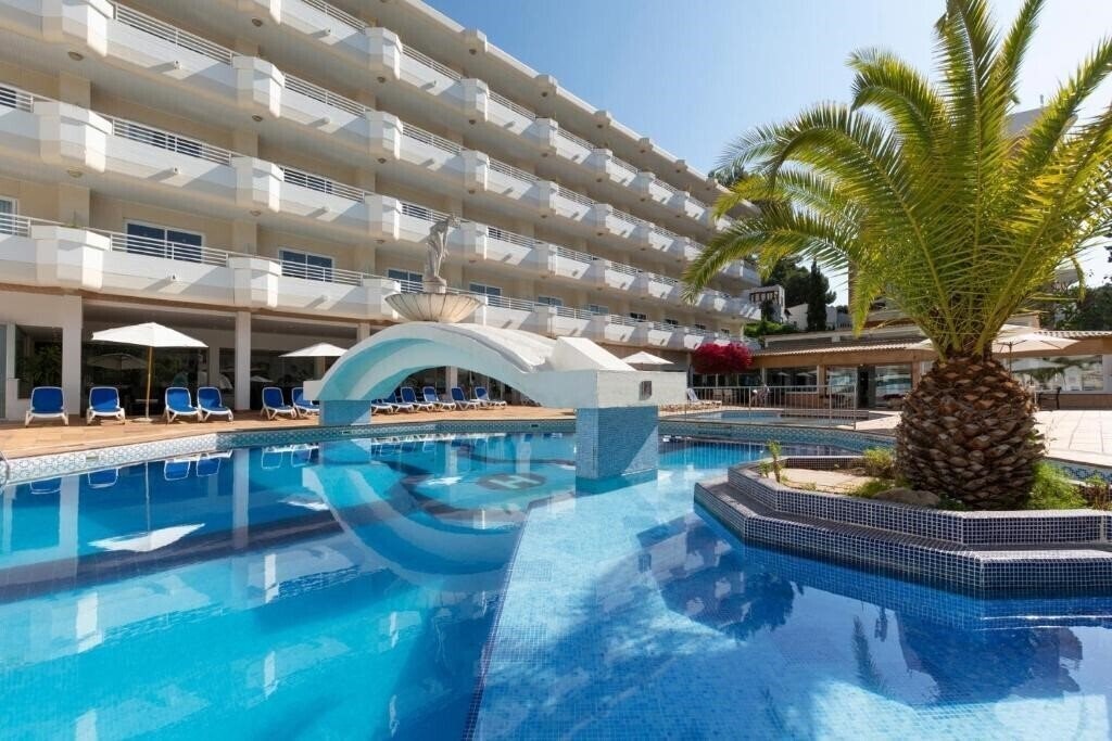 Готель Seramar Sunna Park Hotel 4*