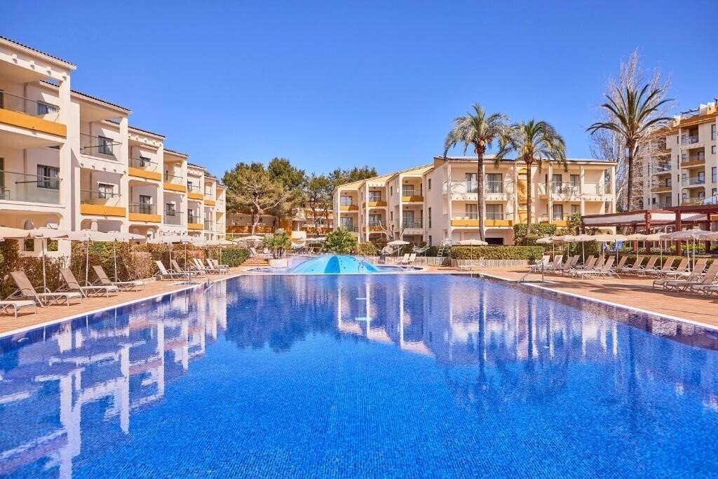 Отель Zafiro Tropic 4*