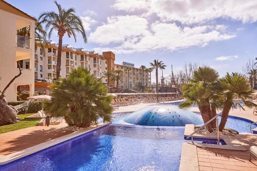 Изображение Zafiro Tropic 4*
