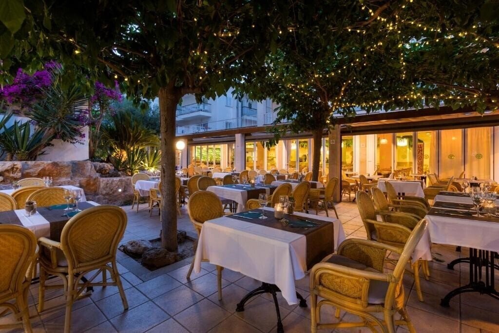 Картинка Houm Plaza Son Rigo 4*