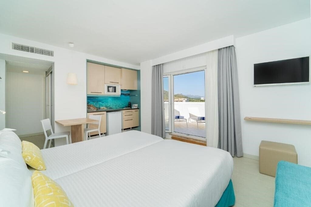 Картинка Caprice Tamarindos 3*