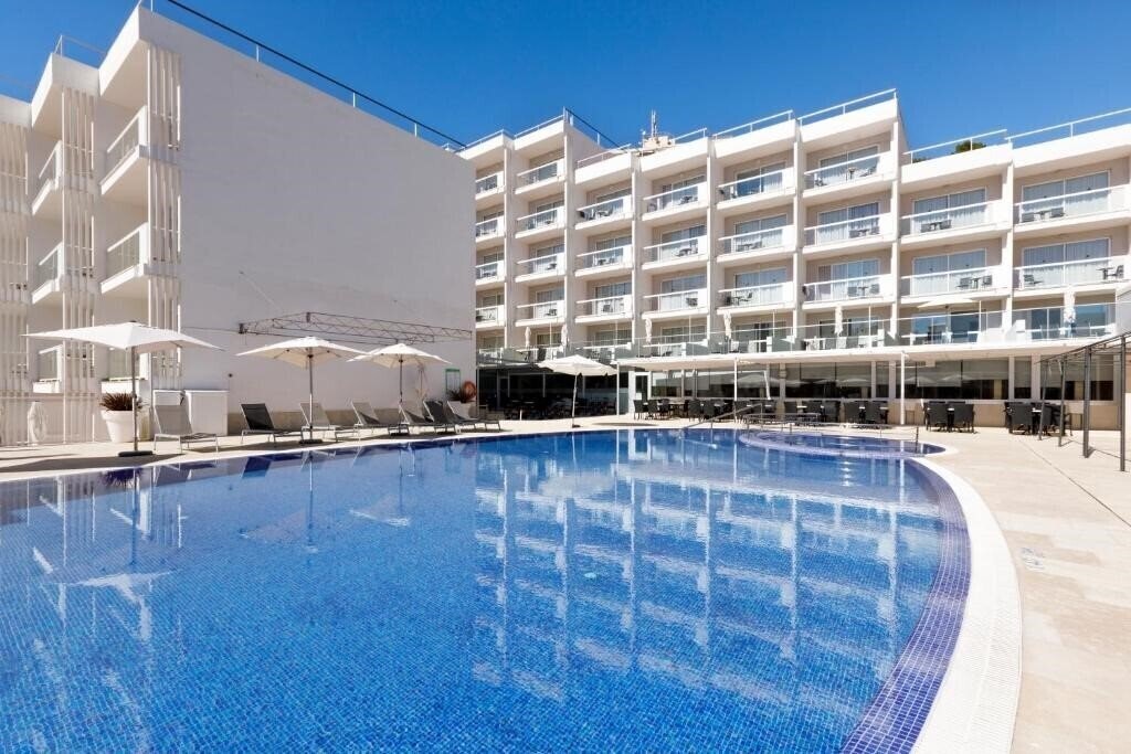 Готель Peguera Beach Apart Hotel 4*