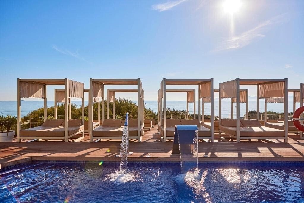 Готель Zafiro Bahia 4*