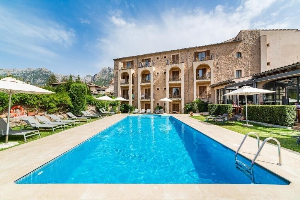 Картинка Ca L Bisbe 4*