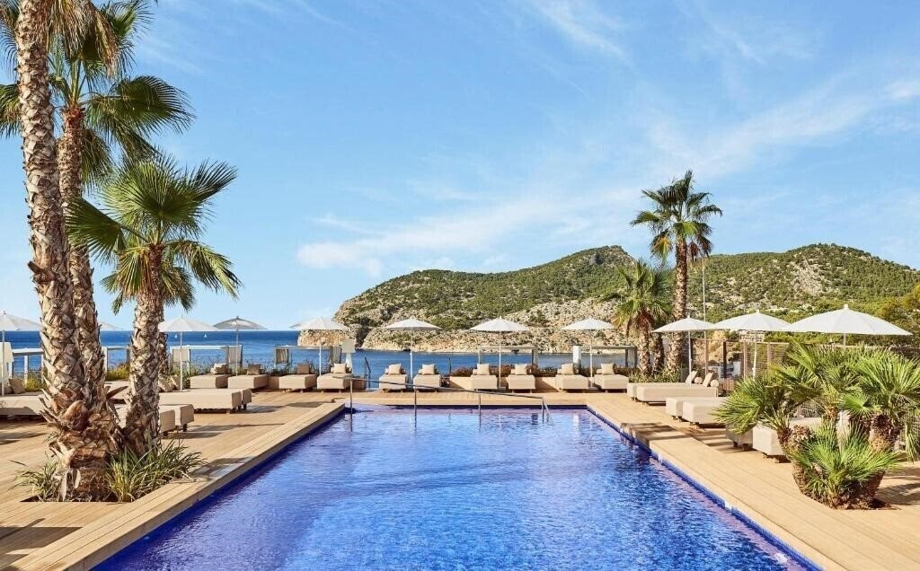 Готель Zafiro Palace Andratx 5*