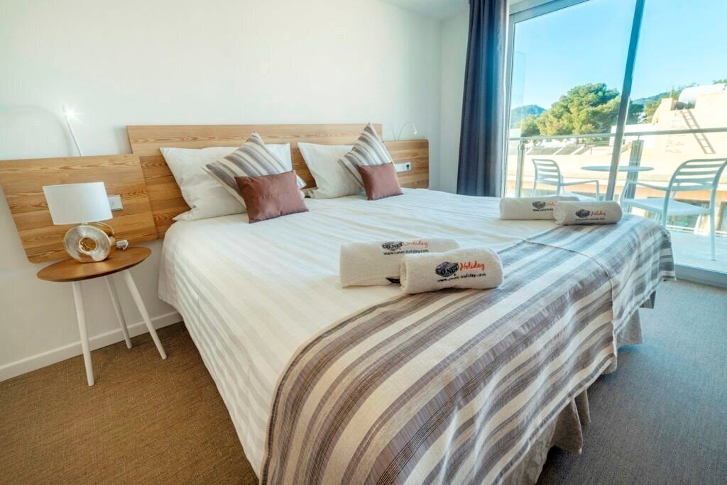Отель The Sky Hotel (Adults Only) 4*