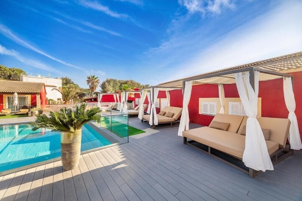 Отель Paradise Residencial 4*