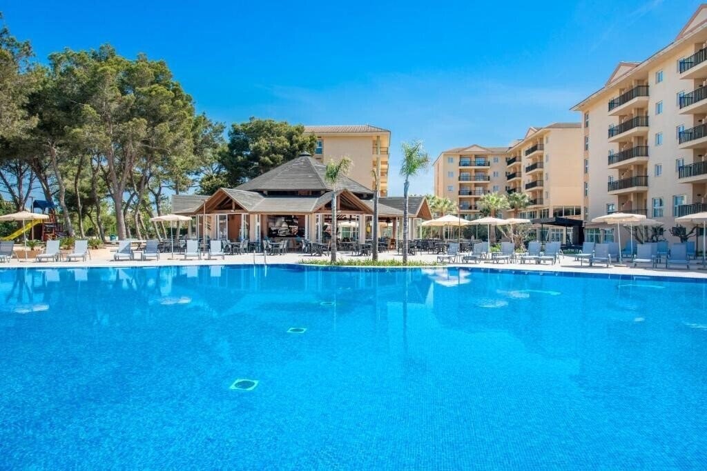 Отель Can Picafort Palace 4*