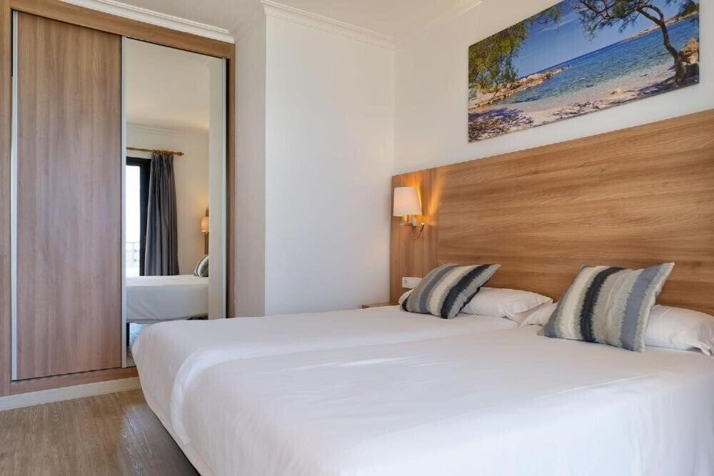 Фотографія R2 Cala Millor 3*