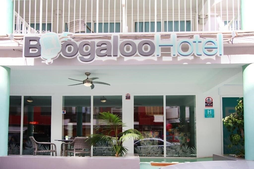Фото Hotel Boogaloo 2*