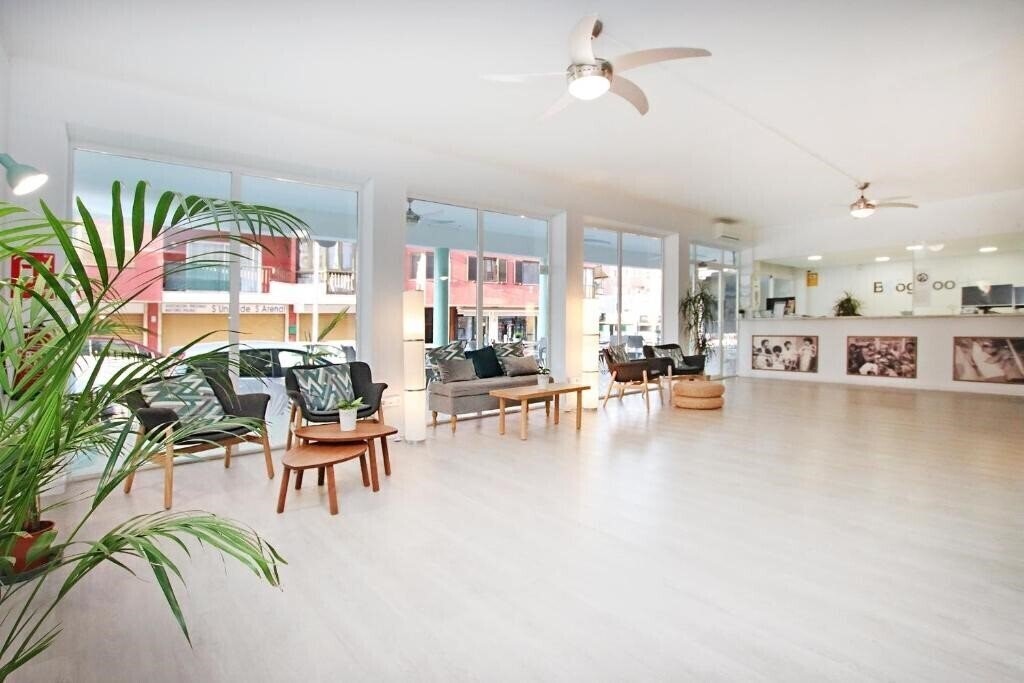 Фотографія Hotel Boogaloo 2*