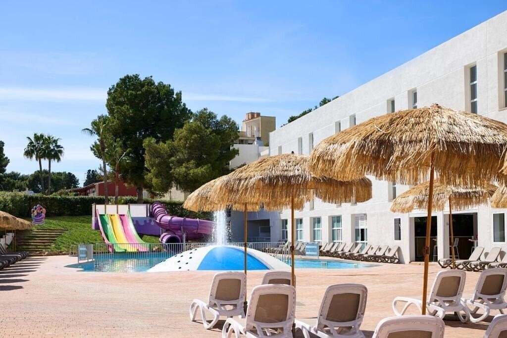 Картинка Fergus Club Palmanova Park 4*