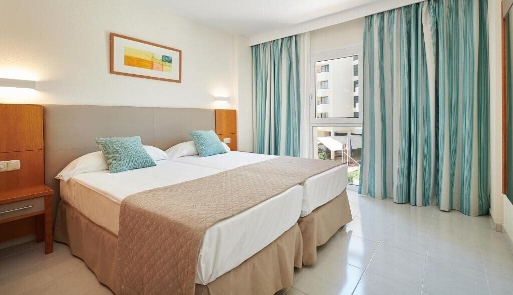 Фотографія Hipotels Coma Gran 4*