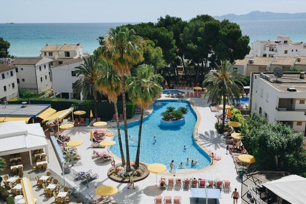 Готель Ivory Playa 3*