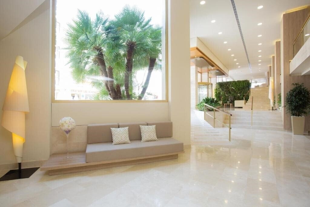 Фото Sabina (Cala Millor) 4*