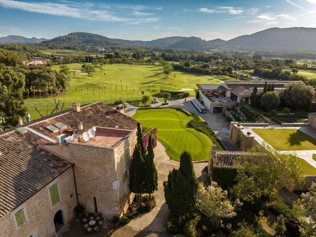 Отель Pula Golf Resort (Son Servera) 4*
