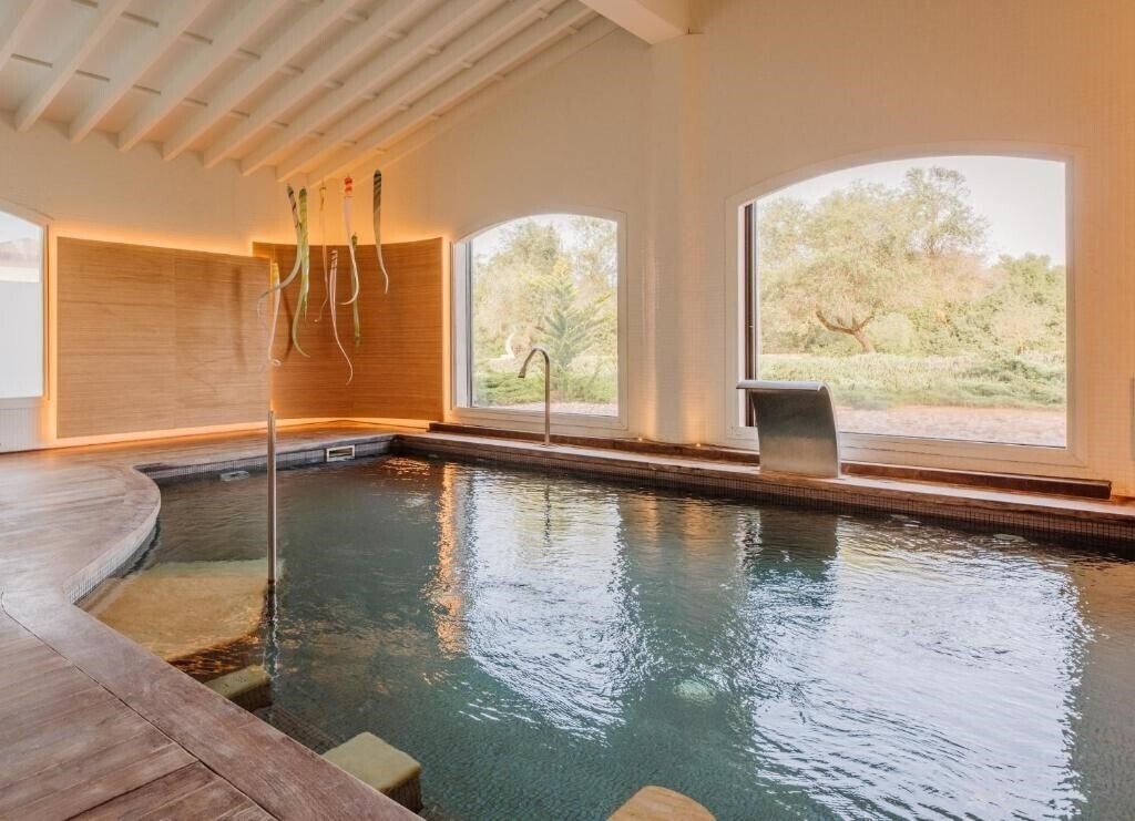 Отель Fontsanta Hotel Thermal SPA & Wellness 5*