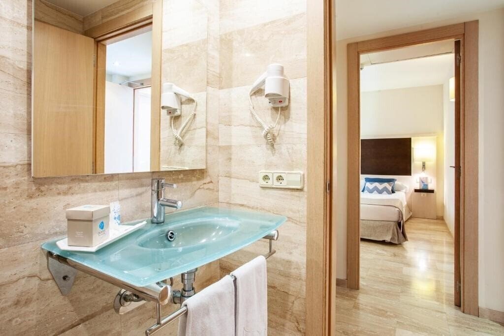 Фотографія Grupotel Dunamar 4*