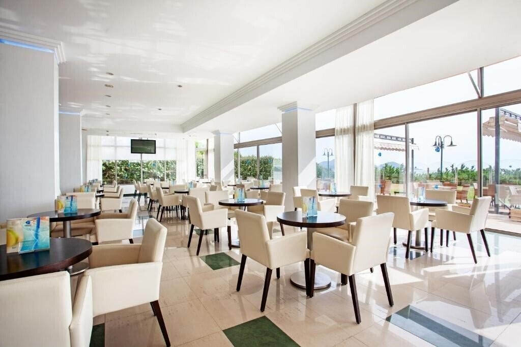 Картинка Grupotel Natura Playa 4*