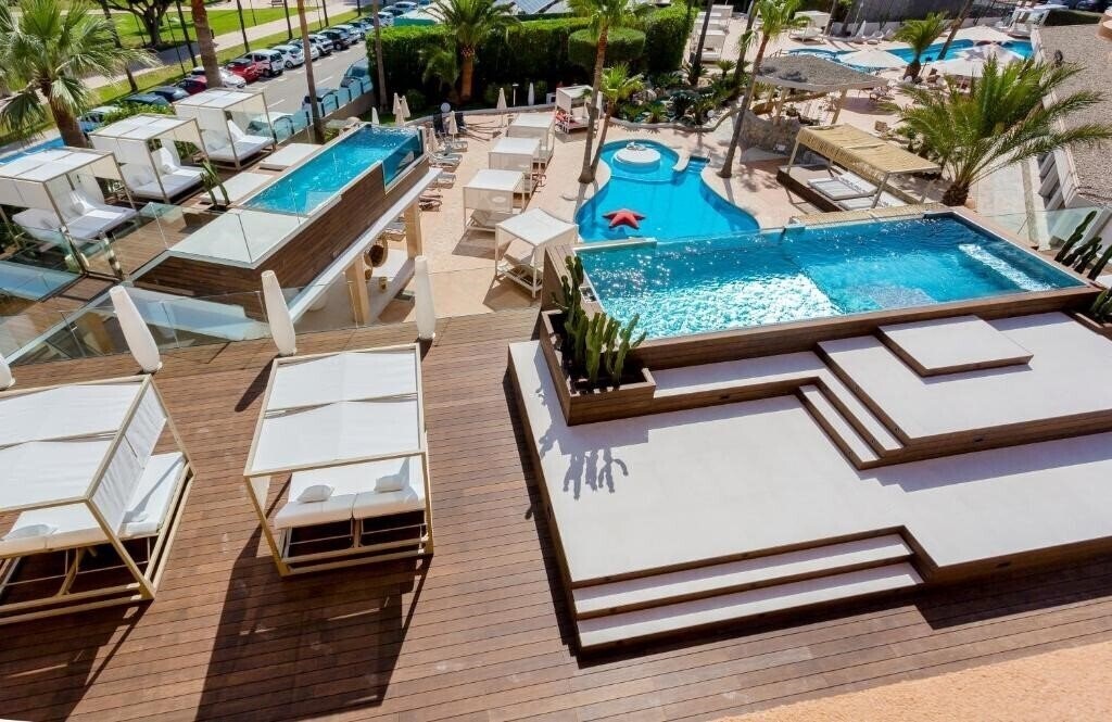 Отель Marins Beach Club (ex. Marins Cala Nau) 4*