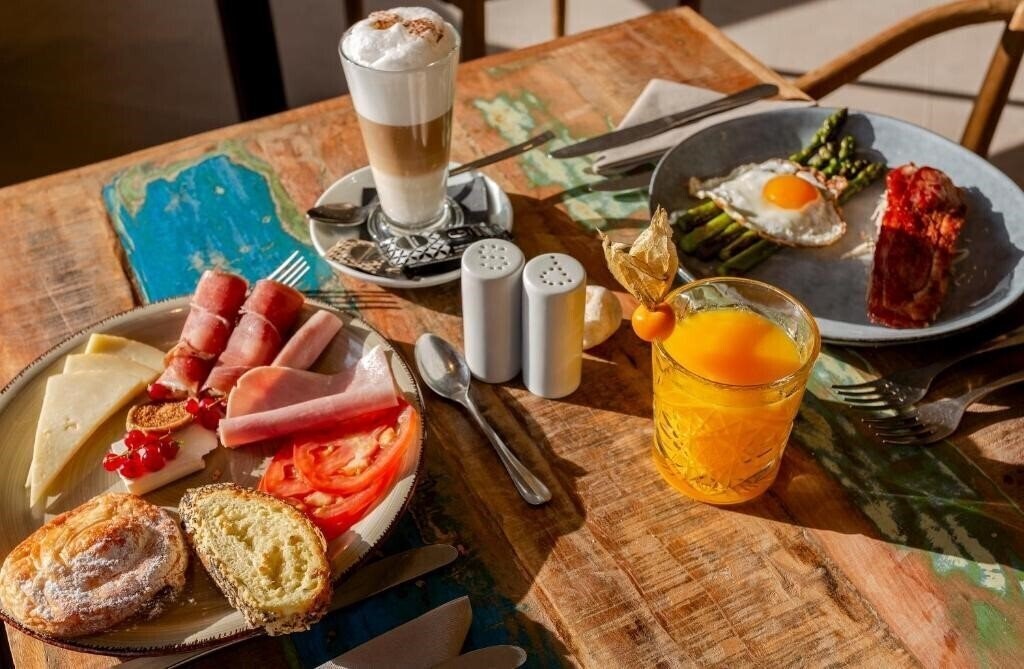 Картинка Marins Beach Club (ex. Marins Cala Nau) 4*