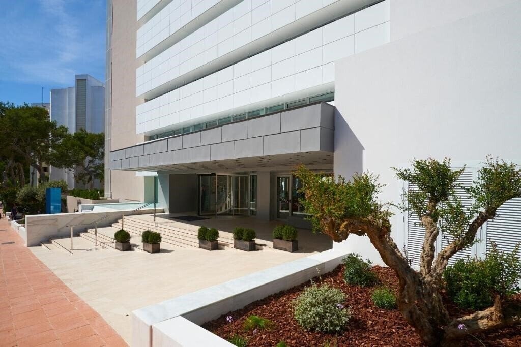 Фото Hipotels Bahia Cala Millor 4*